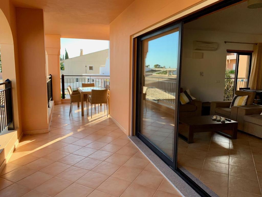 Senhora da Luz Dina Luxury 2 Bedroom Apartment מראה חיצוני תמונה