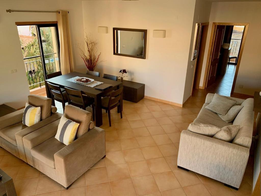 Senhora da Luz Dina Luxury 2 Bedroom Apartment מראה חיצוני תמונה